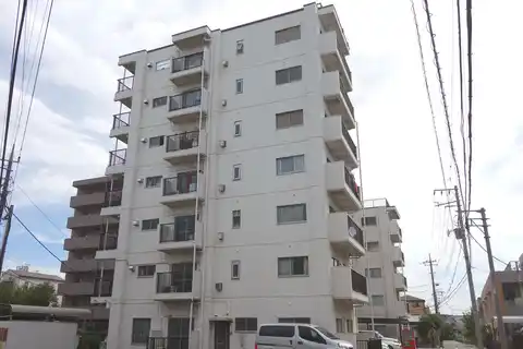 丸岡マンション