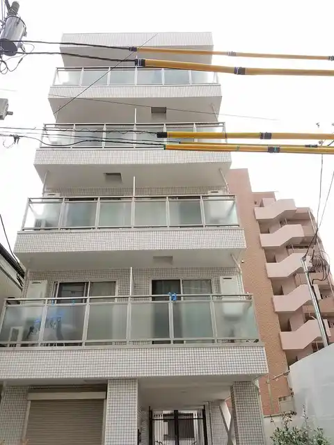 b 'CASA Bandoubashi
