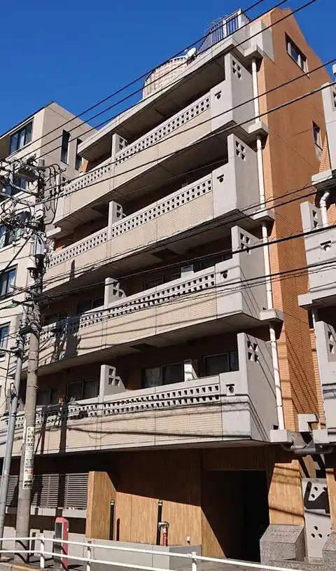 グランステューディオ市ケ谷薬王寺Ⅱ