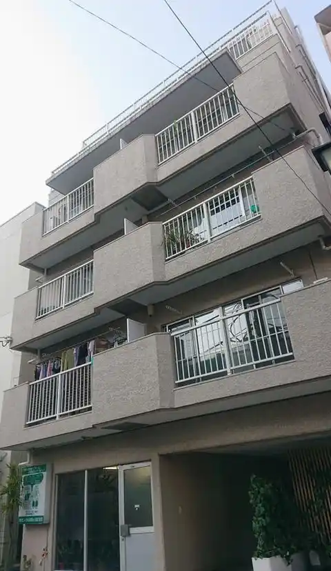 朝日本町マンション