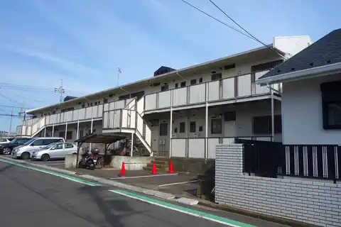 パレスイズミ