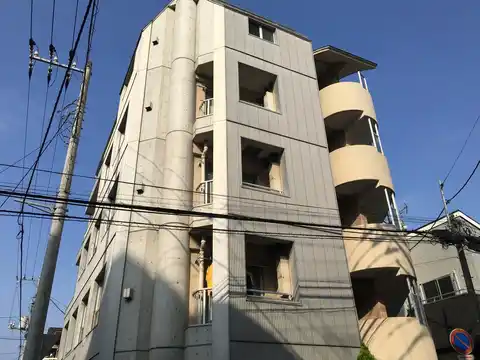 アルティス