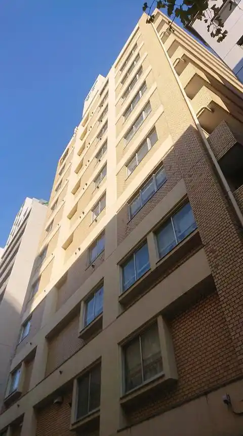 サンパレス本町