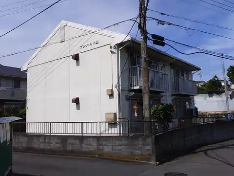 プレジール小山