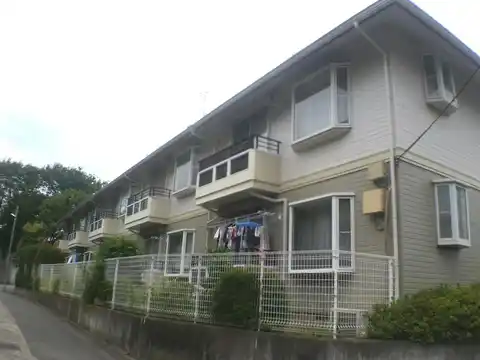 パストラルハイムA