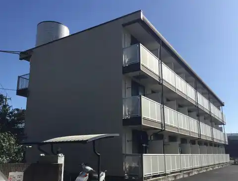 レオパレスコンフォニティ