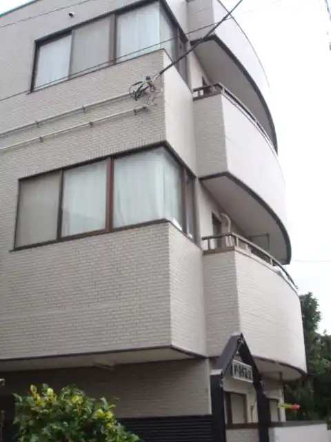 アークトミーズ