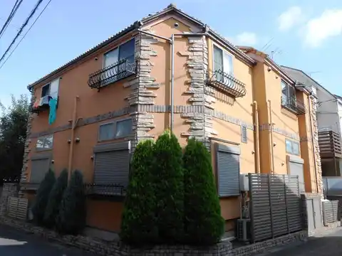 JUNHOUSE