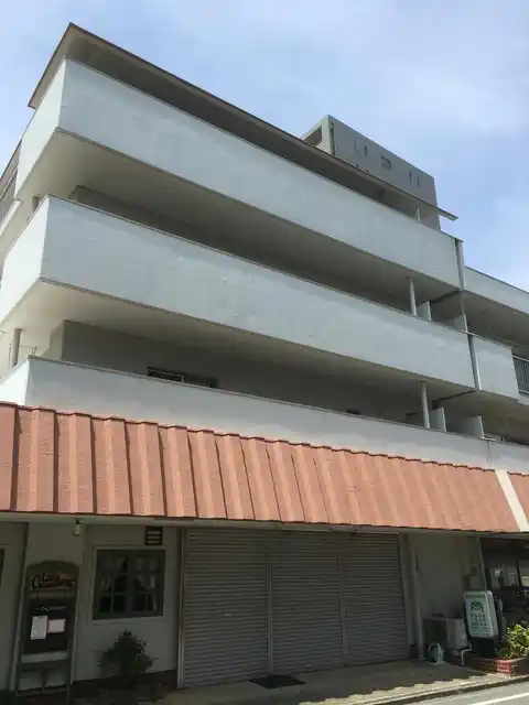 鵠沼岡田ビル