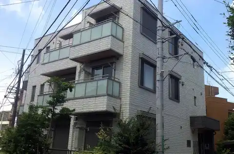 コルヌイエ