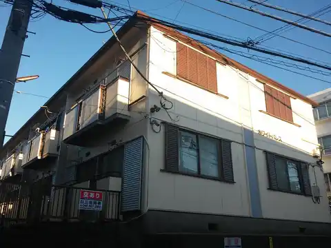 ホワイトパレス