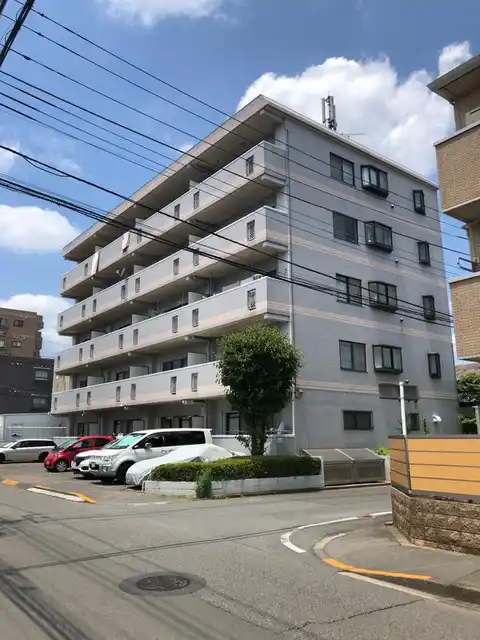 ブルックイーストマンション
