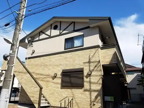 フロール
