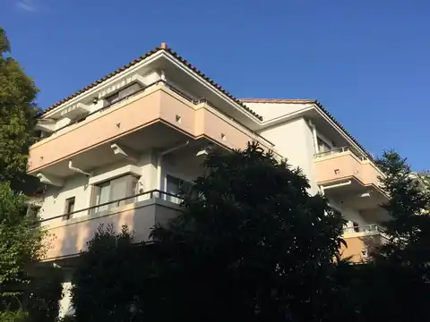 港北ファミールガーデンF