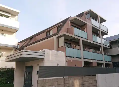 AXAS小竹向原