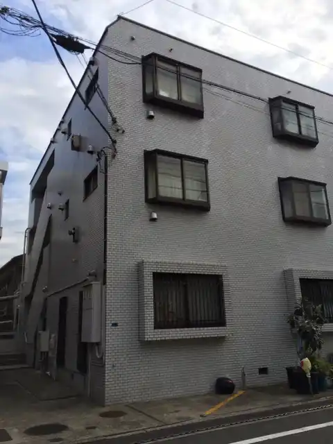 クリスタルハイム