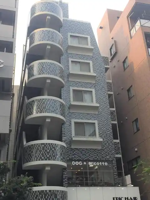 グリーンエイジ