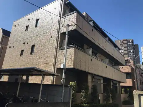 ロイヤルウィング