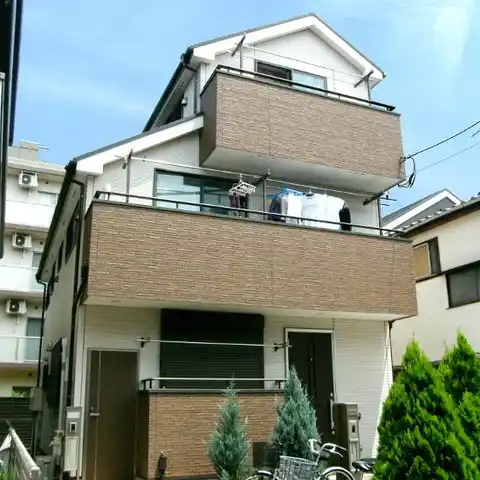 フロラシオン 美園町アパート