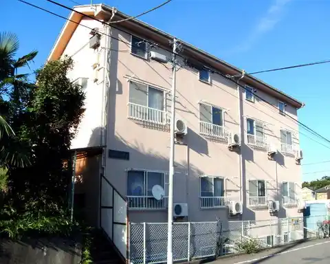 シルクハイツ
