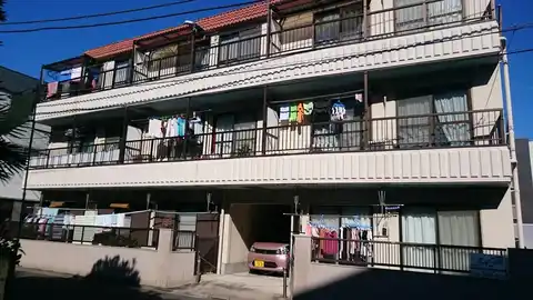 コーポ岩本