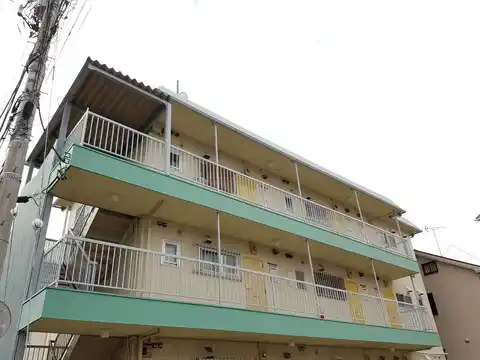 コーポ静
