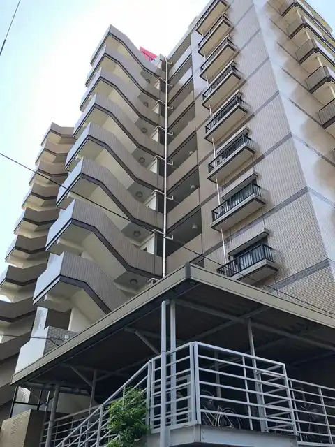 西台ユーティーハイネス