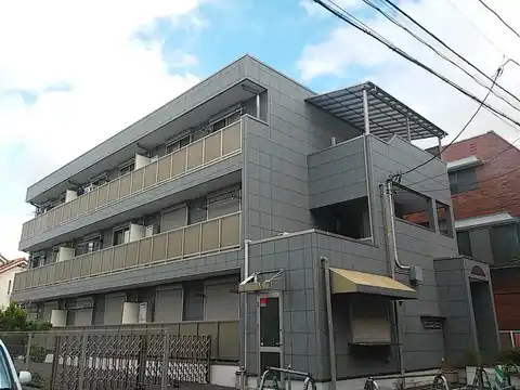 ラフォーレ大倉山六番館
