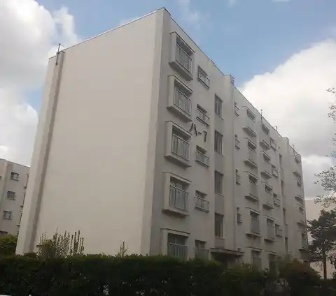 公社多摩川住宅ハ-7号棟
