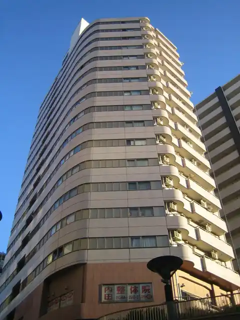 ルリエ川崎駅前