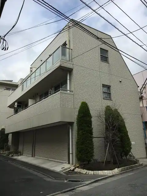 カーサビオラ