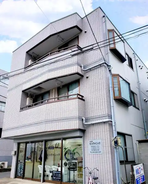 ヴィラビアンカ山佐2