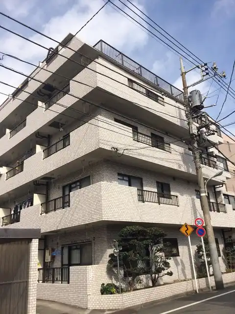 メゾンシャルム
