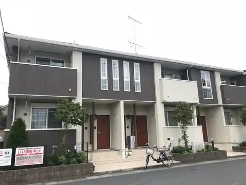 エヴァ