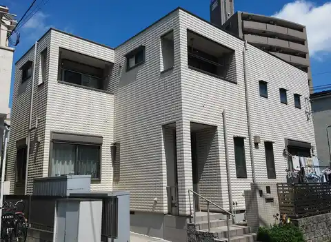 メゾンソレイユ