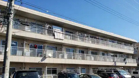 シャトル中村 2