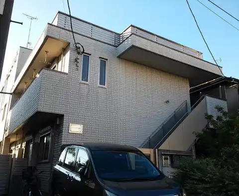 メゾンヴェリテ三番館