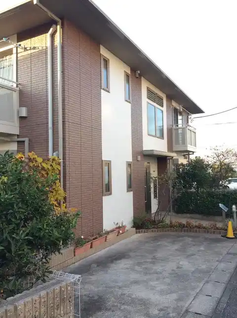 メゾン・ラフィーネ