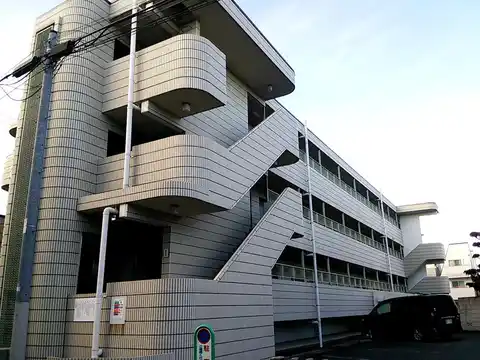 モリブリエ