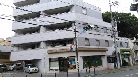 ヨシダビル