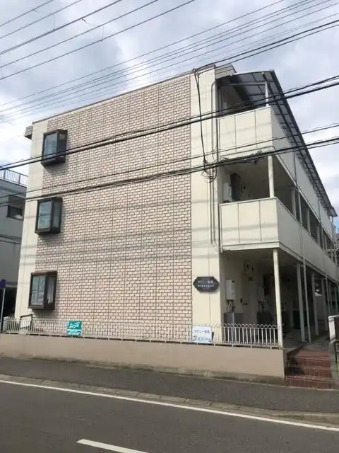 タウニー依田