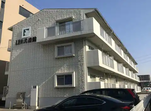 LEO弐番館