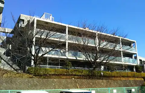 グランノア港北の丘16番館