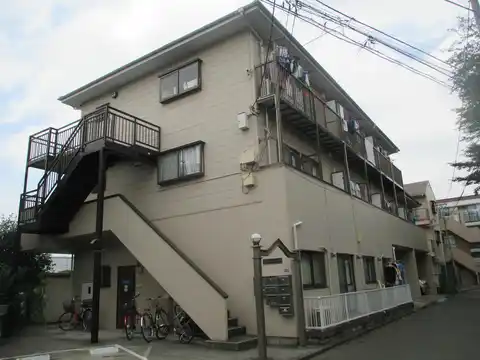 グローリハイツ