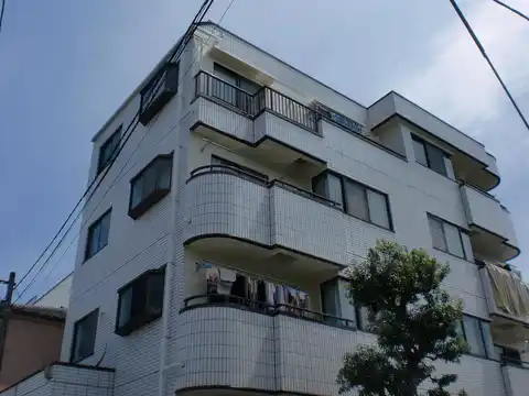 六木パークハイツ