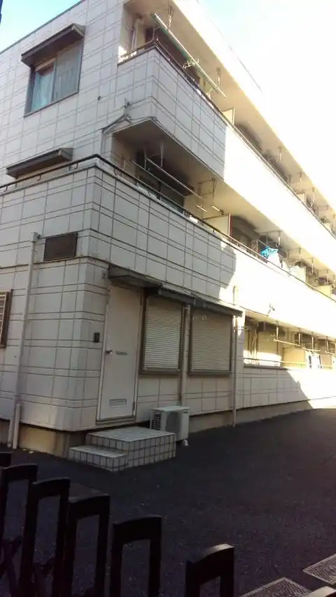 メゾン千登世