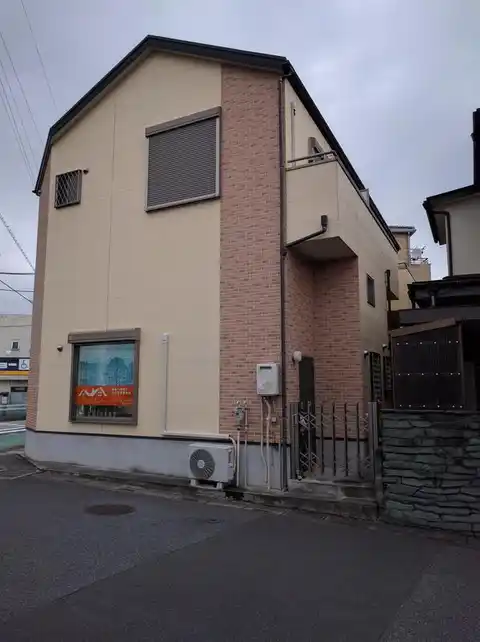 グリーンイースト