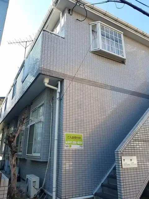ローズガーデンB2