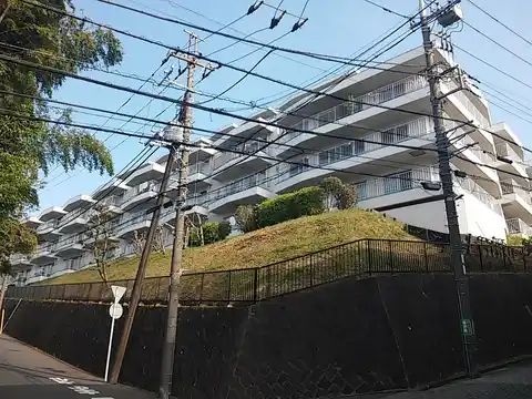 ウィンザーハイム宮前平第一