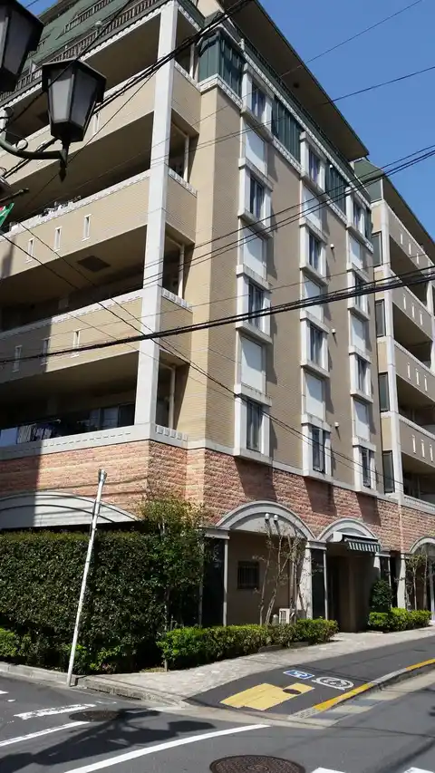 クィーンシティ大森山王